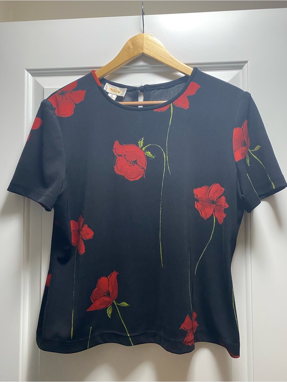 Y2K Talbots Made in USA Red Black Floral Top 12
